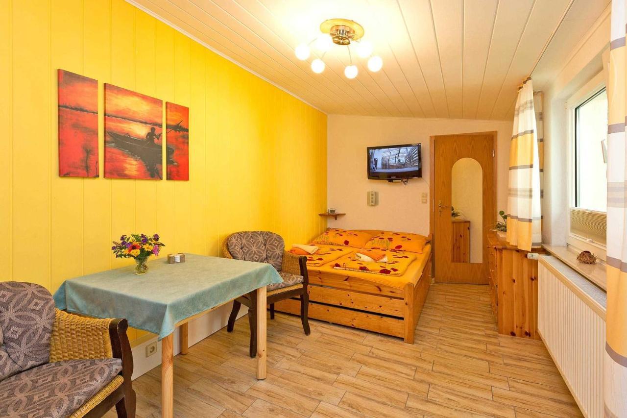 Ferienwohnung Waren See 5671 الغرفة الصورة